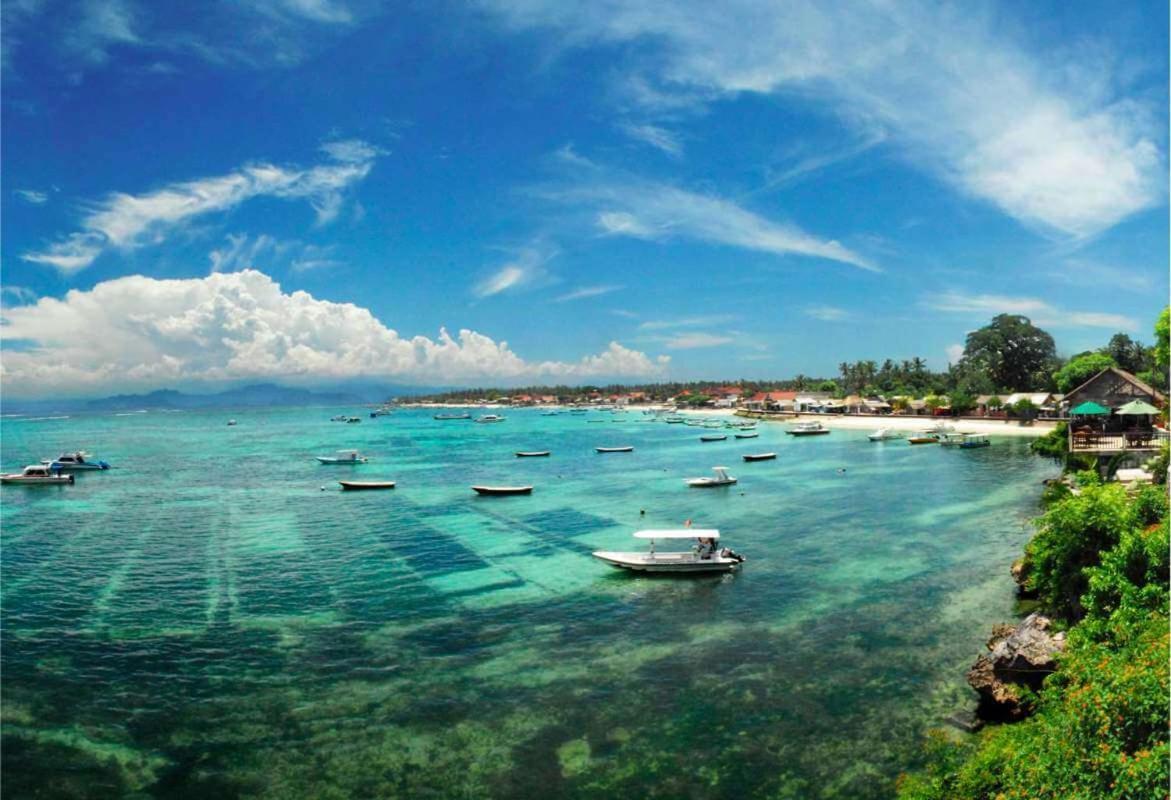 Anugrah Sari Homestay By Wizzela Nusa Lembongan  Exterior photo