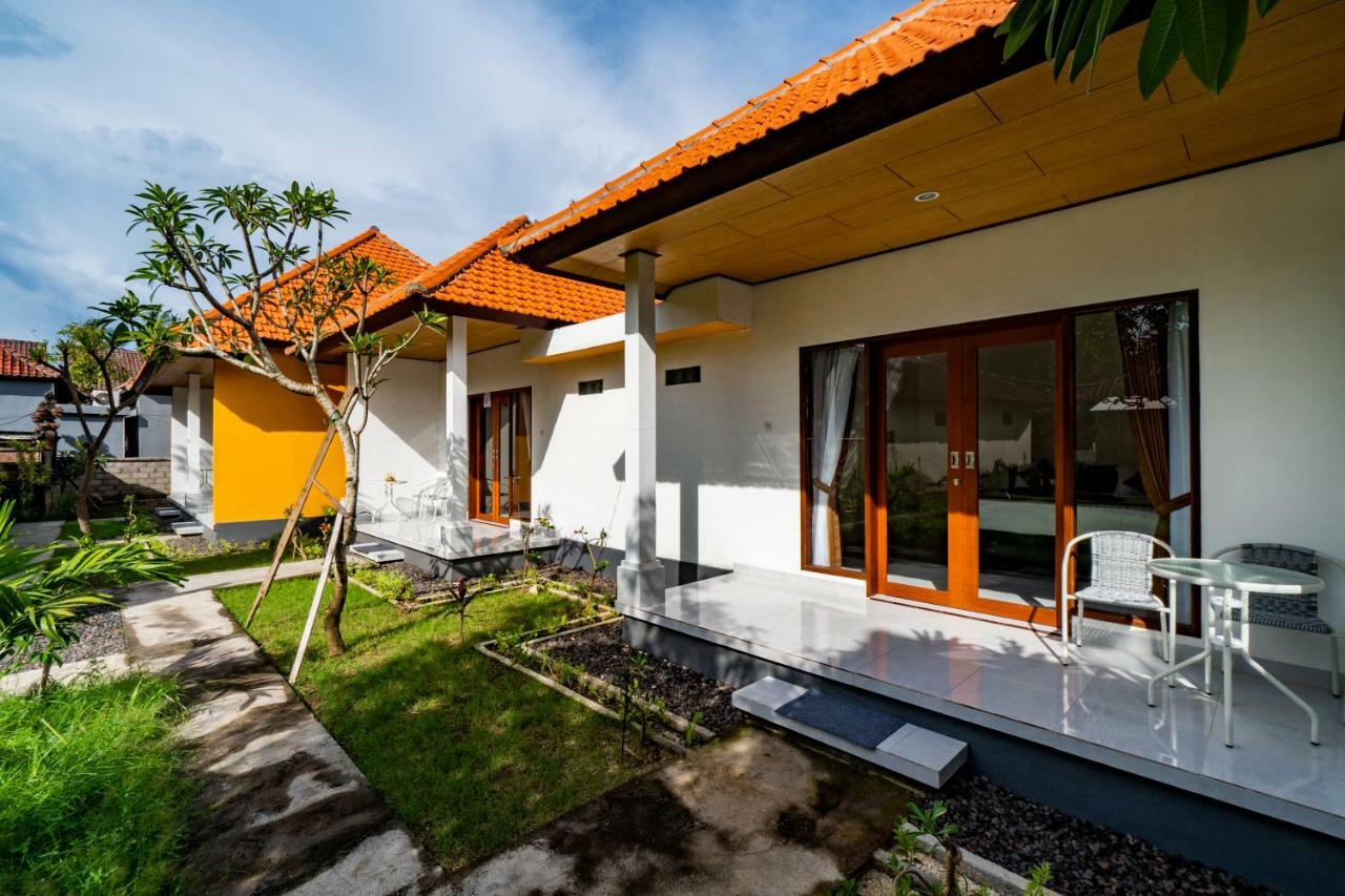 Anugrah Sari Homestay By Wizzela Nusa Lembongan  Exterior photo