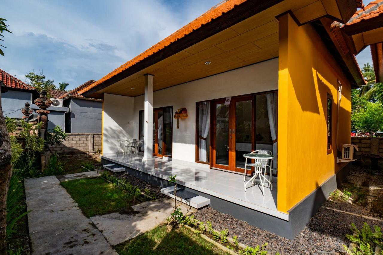 Anugrah Sari Homestay By Wizzela Nusa Lembongan  Exterior photo